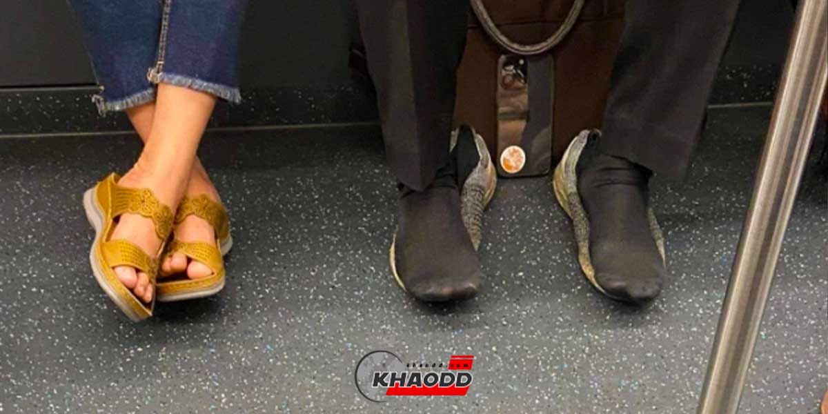 เตือนให้ระวัง!! ชายแกล้งถอดรองเท้าบนรถไฟฟ้าใต้ดิน MRT แอบถ่ายใต้กระโปร่ง