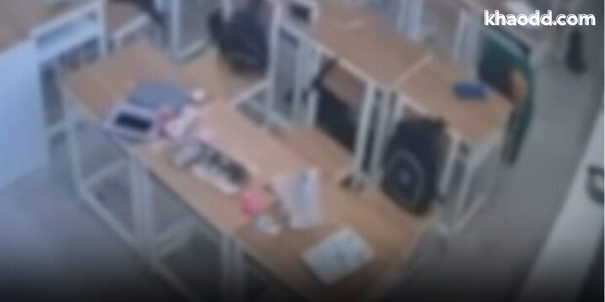 นักเรียนต่อยครู