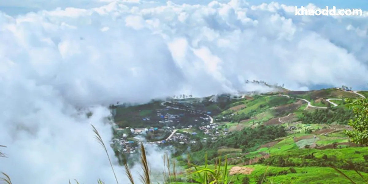 12 ที่เที่ยวปลายฝนต้นหนาว ฟ้าใส หมอกบาง น้ำตก–ภูเขา–ทะเล ครบ!
