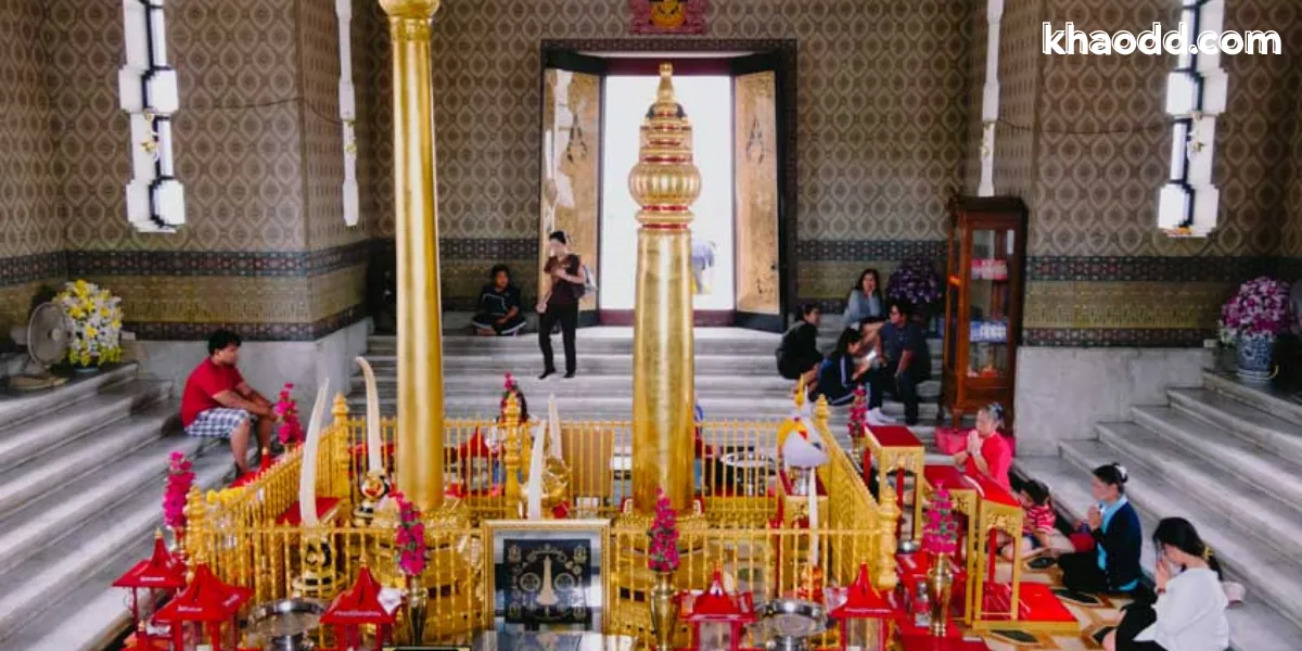 ไหว้ศาลหลักเมือง